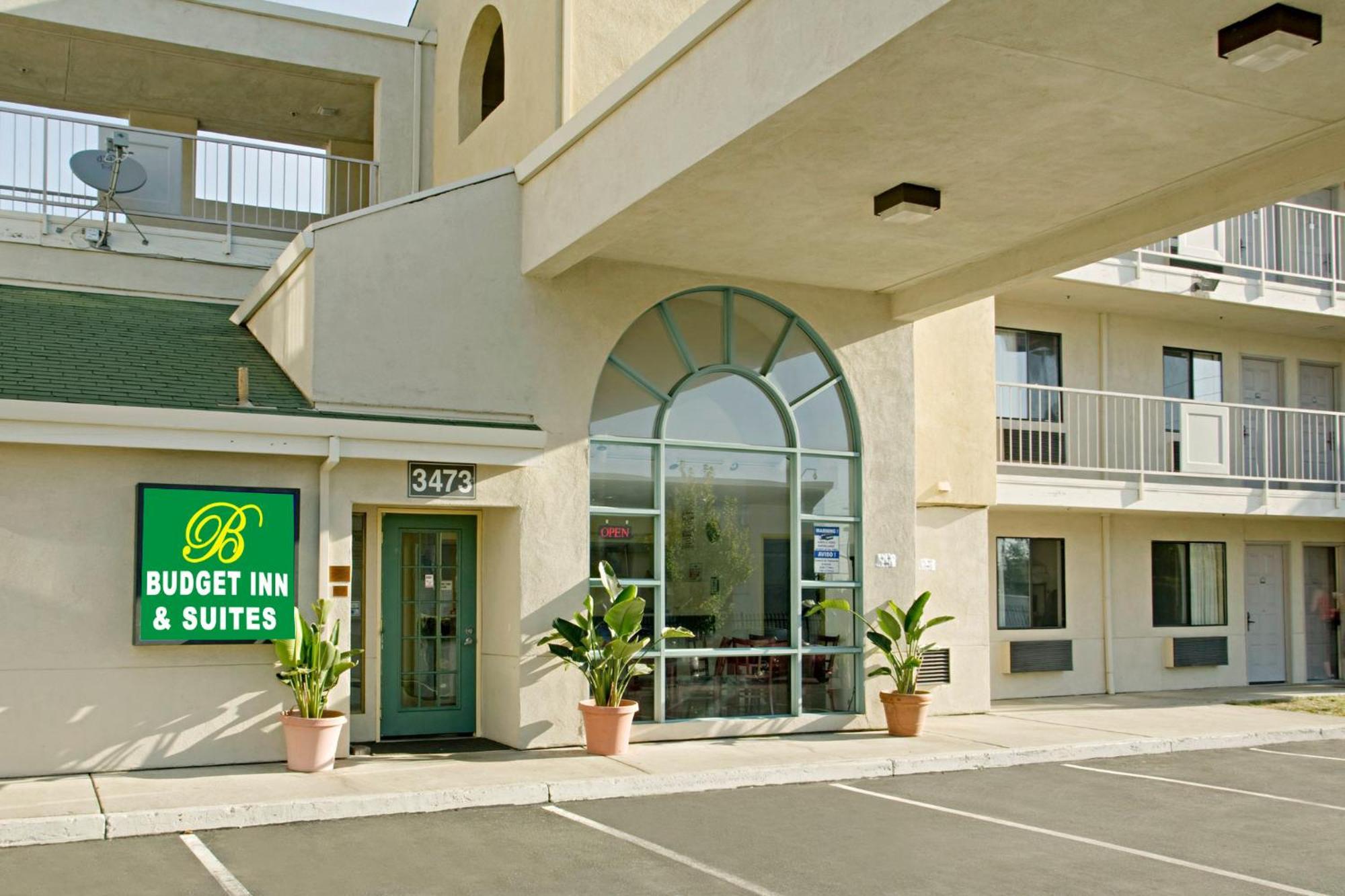 Budget Inn And Suites Stockton Yosemite Bagian luar foto